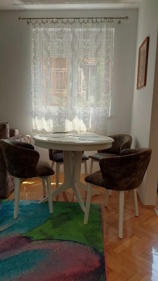 Apartman Milica Vrsac Esterno foto